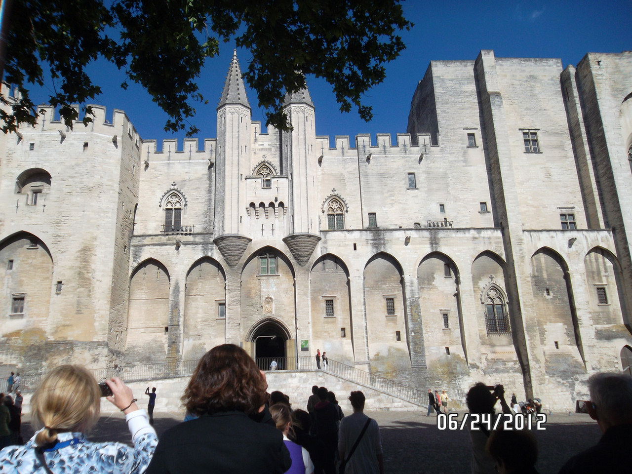 Avignon Group 1