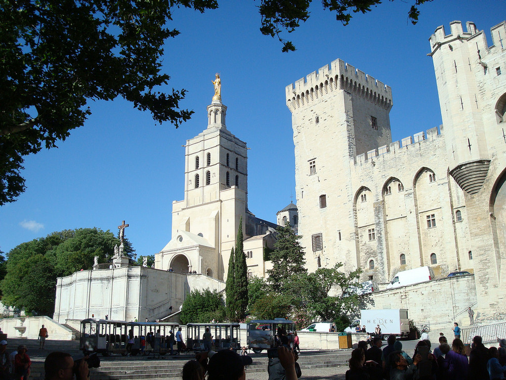 Avignon Group 2