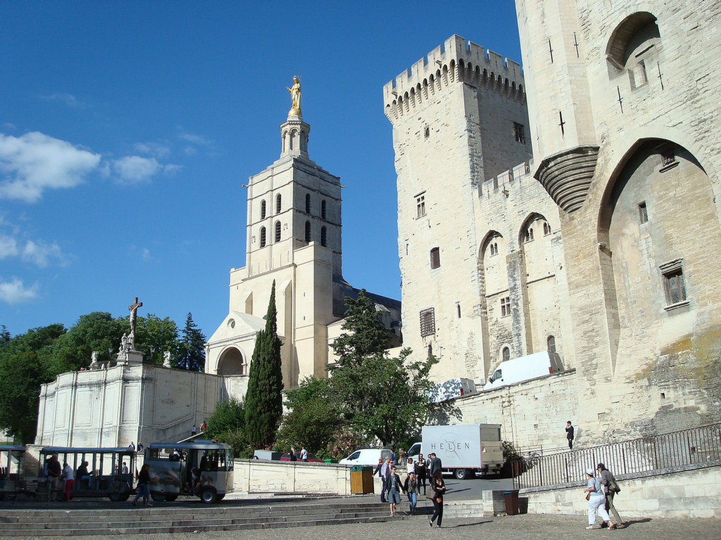 Avignon Group 2