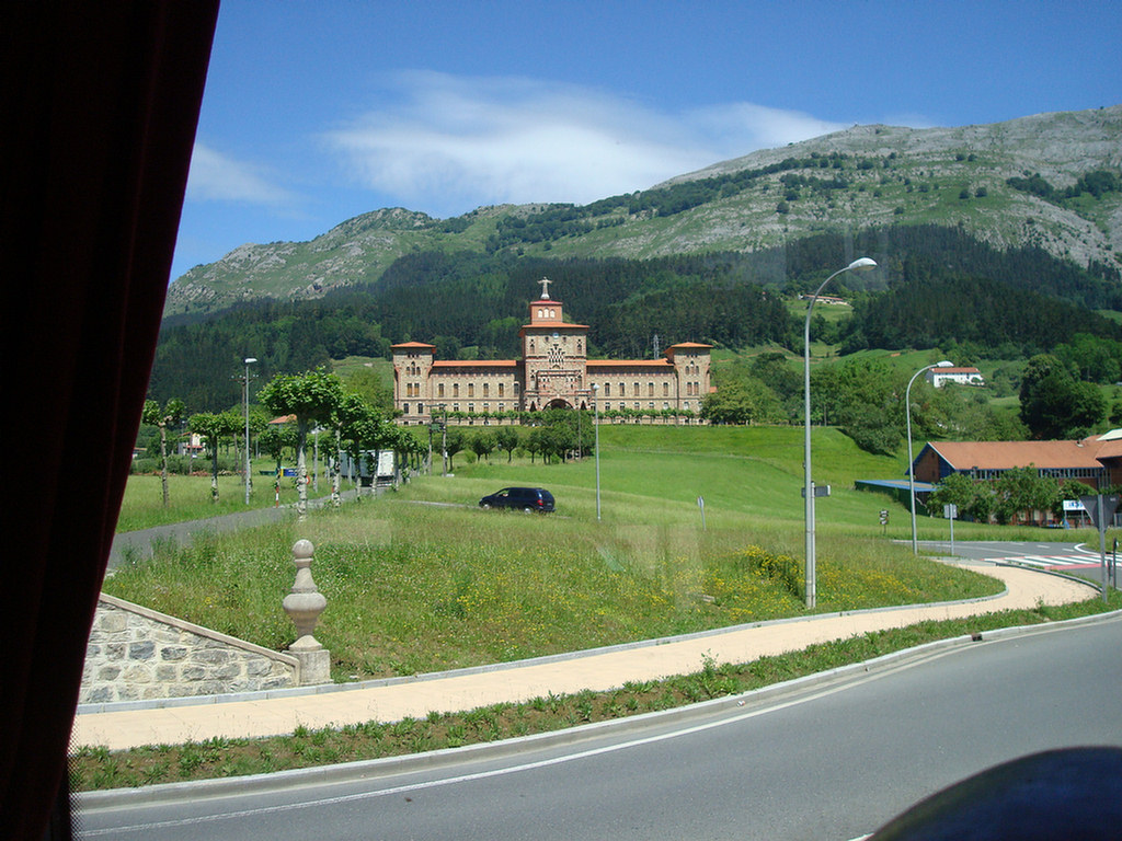 Lourdes Group 2
