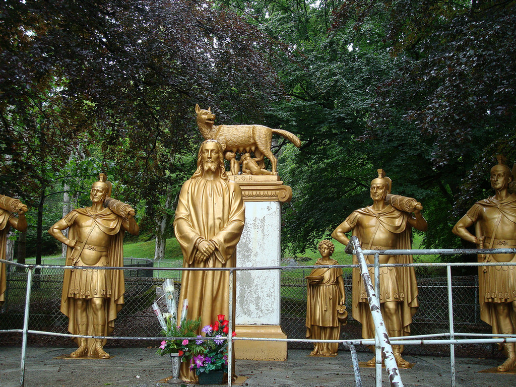 Lourdes Group 2