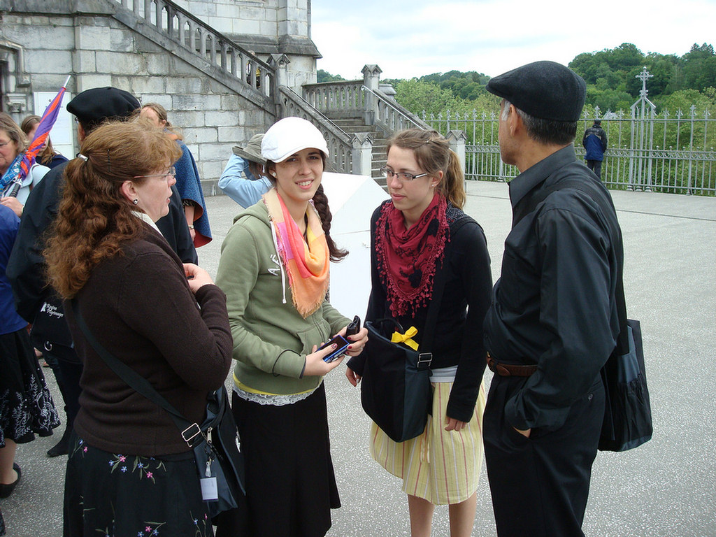 Lourdes Group 3